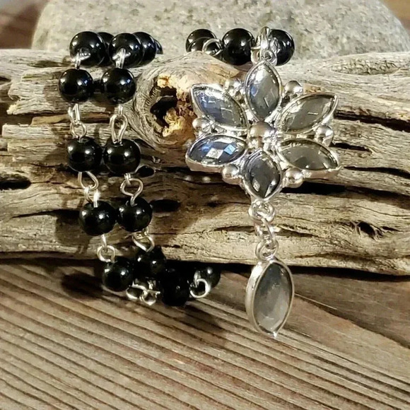 Pendant Necklace Victorian Style Black Silver and Smoke Navette Flower - Picture 1 of 5
